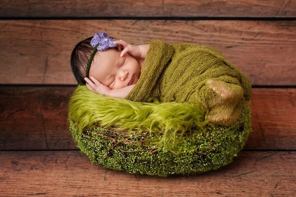 Ağdaki Bebek - Kanvas Tablo ürün görseli