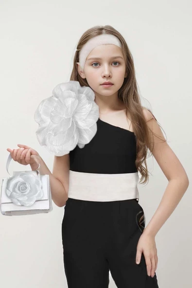 Kız Çocuk Tek Omuz Gül Detaylı Beli Kemerli Siyah Tulum - Resim 2