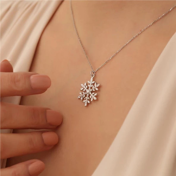 925 Ayar Gümüş Kar Tanesi Kolye - CNS00133 - Resim 5