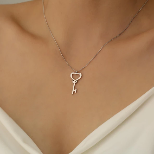 925 Ayar Gümüş Kalp Plaka Kesim Anahtar Kolye - CN00145 - Resim 5