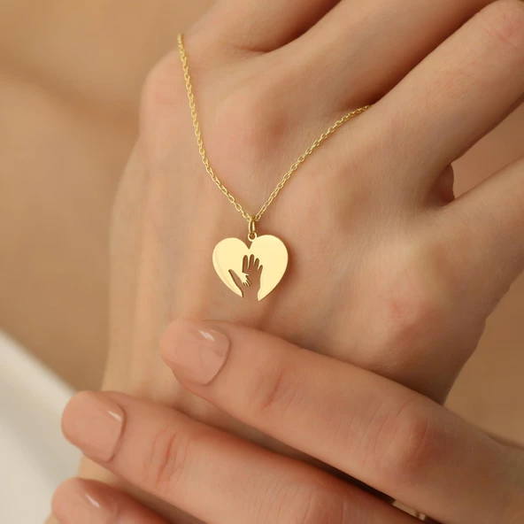 14 Ayar Mikron Altın Kaplama Anne ve Çocuk El Figürlü Kalp Kolye – Anlamlı Hediye Tasarım - CN00216 - Resim 4