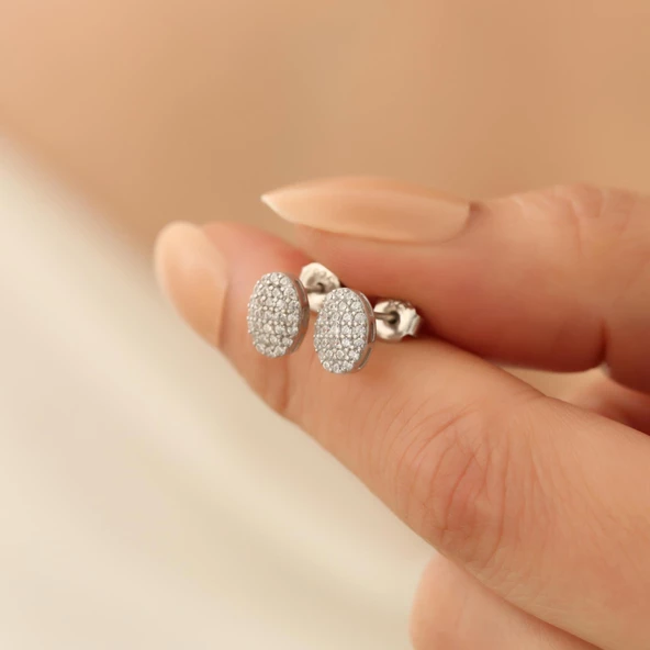 925 Ayar Gümüş Işıltılı Beyaz Taşlı Oval Küpe - ES00133 - Resim 2