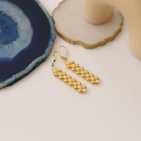 925 Ayar Gümüş Top Detaylı Sallantı Küpe - Resim 2