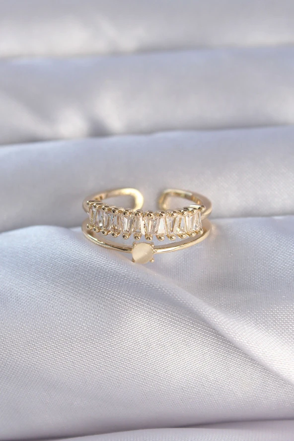 Pirinç Gold Renk Zirkon Taşlı Baget Su Yolu Model Ayarlanabilir Yüzük - EBJ240714W25344 - Resim 2