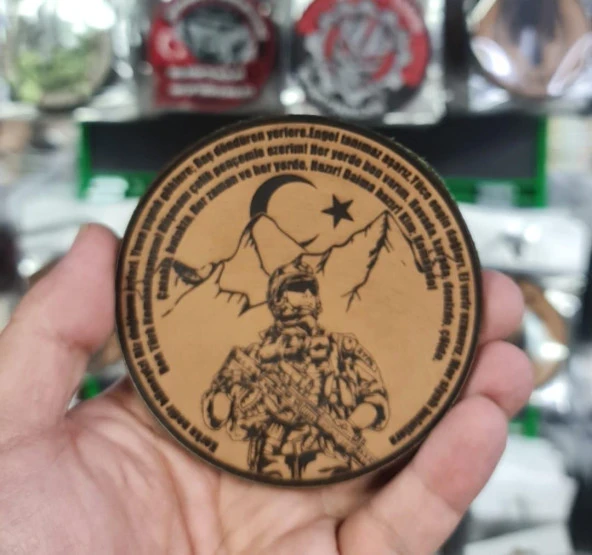 Komando Andı Korku Nedir Bilmeyiz  -Yuvarlak  Deri Peç - Arma - Leather Patch - Resim 3