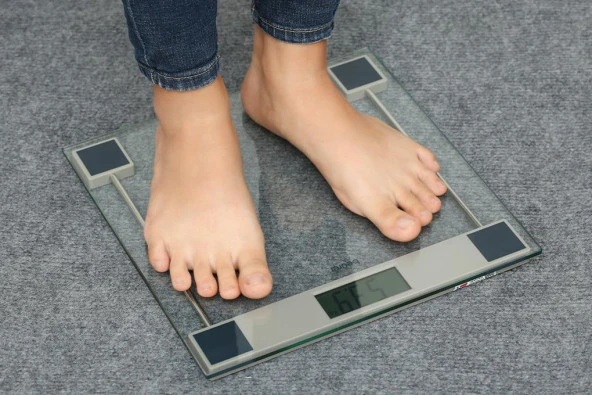 BEURER GS 11 DİJİTAL CAM BASKÜL TARTI TERAZİ BÜYÜK LCD EKRAN - 5