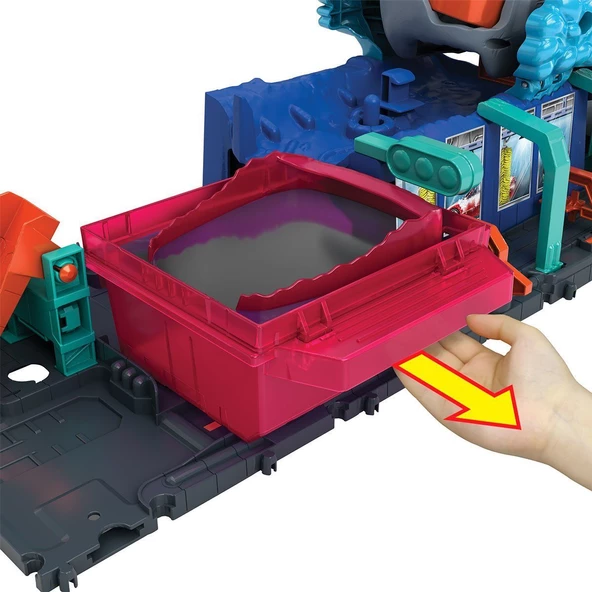 HTN82 Hot Wheels Muhteşem Köpek Balığı Araba Yıkama Oyun Seti - 4