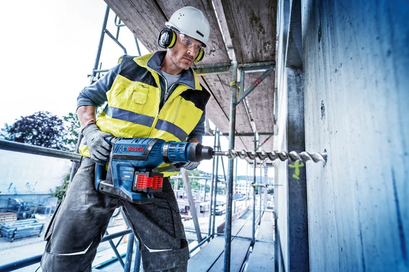 Bosch Professional GBH 18V-45 C (Solo) Akülü Kırıcı Delici 0611913120 - Resim 3