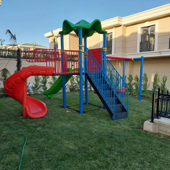 Çocuk Oyun Parkı Bir Kuleli, İki Kaydıraklı 5.5x4.5m - 10