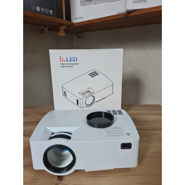 BLUECAT AT8 2500 LÜMEN WİFİLİ TAŞINABİLİR PROJEKSİYON CİHAZI - 8