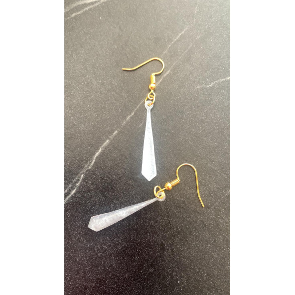 Şeffaf Beyaz Renkli Sedefli Gold Aksesuar Minik Piramit Şekil Sallantılı Epoksi Küpe El Yapımı - Resim 2