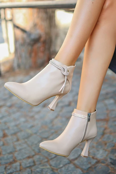 Feles Püskül Taş Detaylı Bootie Klasik Kadın Bot - Resim 5