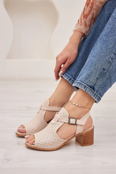 Feles Ortapedik Sandalet Topuklu Kadın Ayakkabı - Resim 3