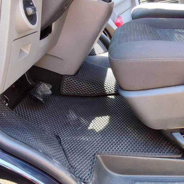 Bod Volkswagen Caravelle 3D Havuzlu Paspas Seti 2020-Sonrası ürün görseli