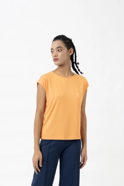 Unıted Colors Of Benetton Kadın Tshirt BNT-W20979