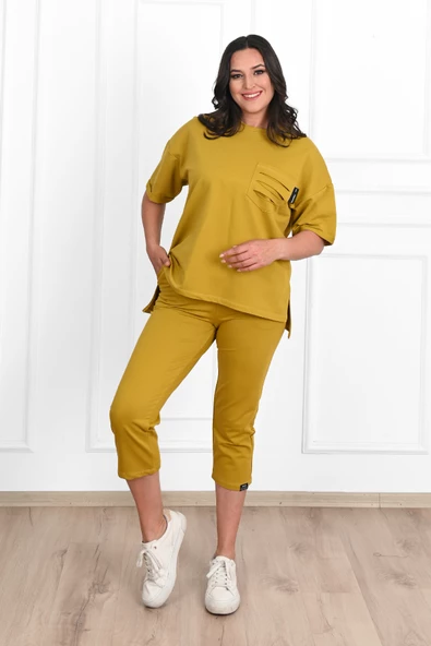 Kadın Yırtık Cep Detaylı Kısa Kollu Büyük Beden Kapri Eşofman Takım 8010-23 - 11