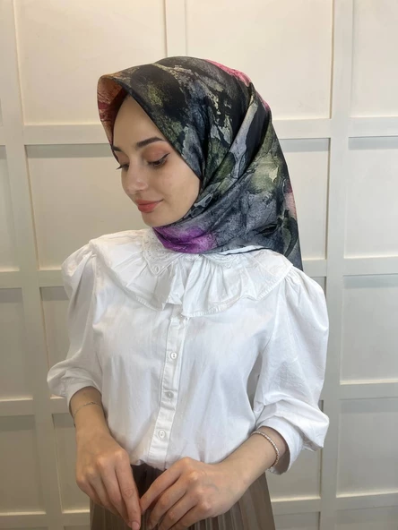 Quare Çiçek Desenli Rayon Eşarp 10701  FUŞYA - 2