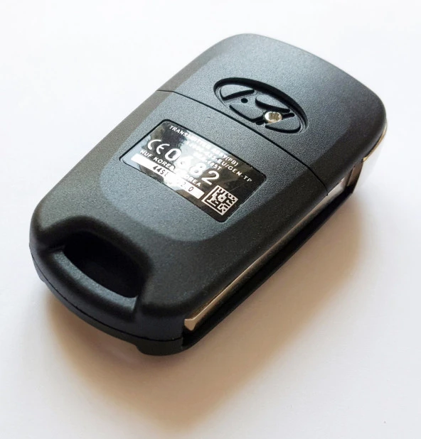 Hyundai Accent i20 i30 ix35 Uyumlu Anahtar Kabı Kumanda Kabı Oto Anahtarlık Vidalı Logolu Hold Tuşlu - 2