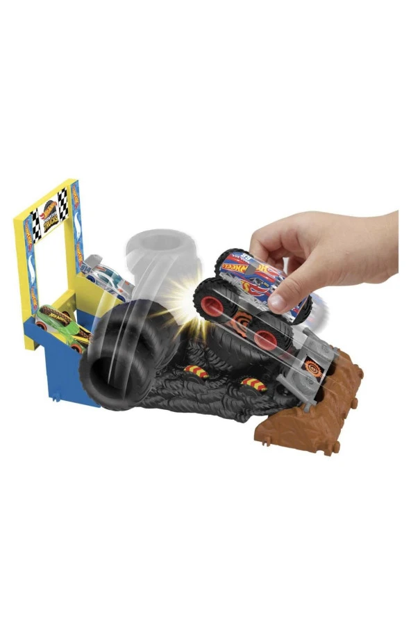 Monster Trucks Arenada Mücadeleye Başlangıç Setleri Hnb87-hnb89 - 2