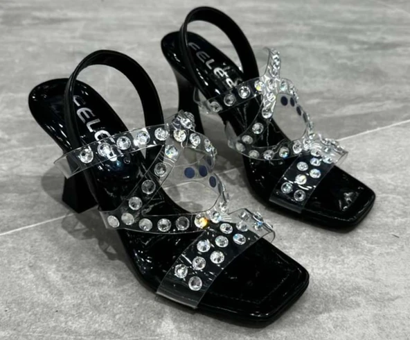 Feles Çapraz Şeffaf Taş Detaylı Topuklu Kadın Abiye Ayakkabı ürün görseli