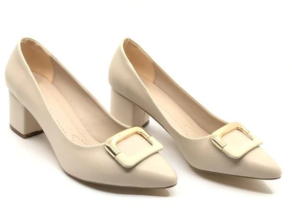 Feles Kare Toka Detaylı Kadın Klasik Topuklu Ayakkabı - Resim 4