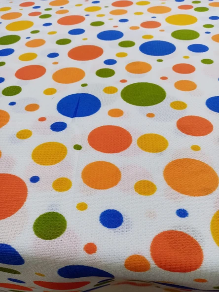 Hayat Home Renkli Ponpon desen 120X140 Dertsiz Mutfak Masa Örtüsü - 4
