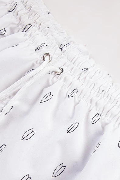 Sörf Tahtası Baskılı Beyaz Erkek Deniz Şortu - 3