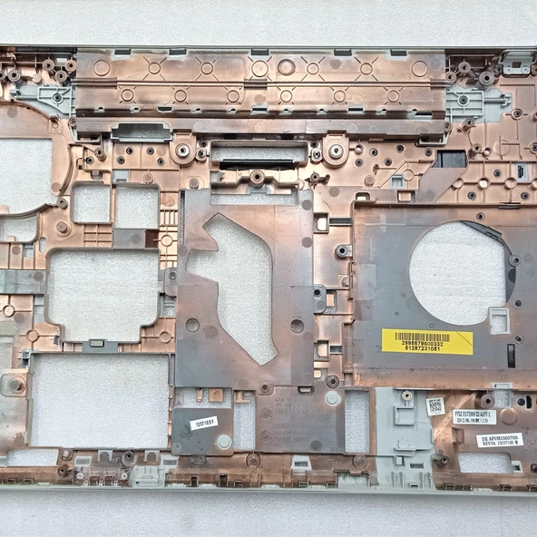 Dell Latitude E5530 ALT KASA - 2