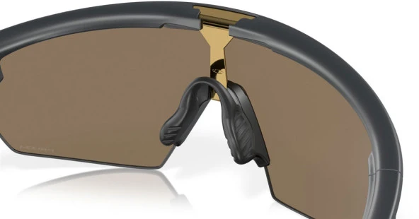 Oakley Sphaera Polarize Güneş Gözlüğü 940304 Matte Carbon Prizm 24K Polarized - Resim 5