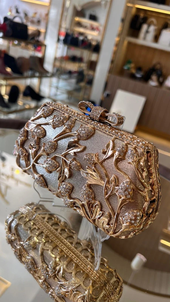 İthal Metal Taşlı Çilek Model Abiye Çanta - 2