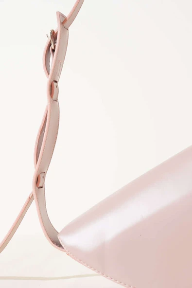 Asimetrik Kol Çantası Pudra - Resim 3