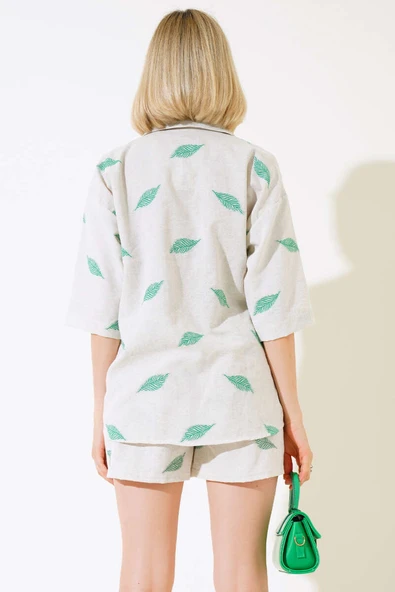Yaprak Desenli Şortlu İkili Takım Yeşil - Resim 3
