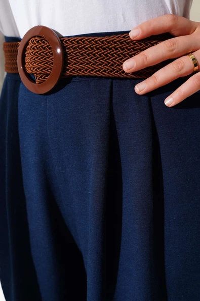 Kemer Detaylı Bol Paça Pantolon Lacivert - Resim 4