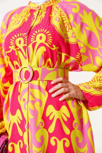 Kemerli Desenli Boydan Düğmeli Elbise Fuşya - Resim 4