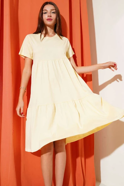 Süprem V Yaka Elbise Bej ürün görseli 1