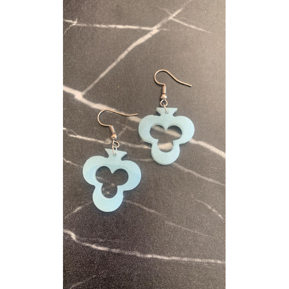 Buz Mavi Renkli Simli Sedefli Gümüş Aksesuar İskambil Sinek İçi Boş Şekil Küpe 3 cm Epoksi Hediyelik - Resim 3