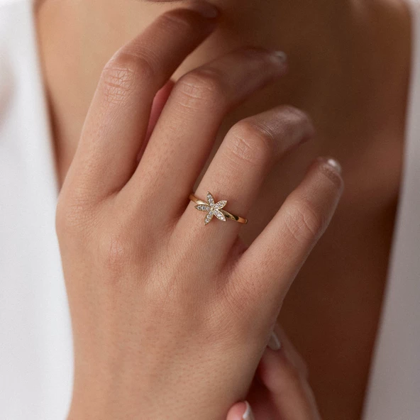 8 Ayar Altın Deniz Yıldızı Taşlı Kadın Yüzük - 2