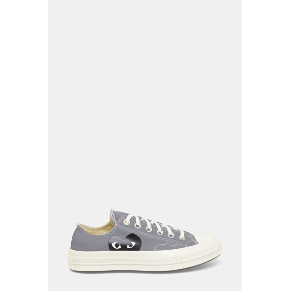 Gri Comme Des Garcons Play Kısa Kalpli Converse