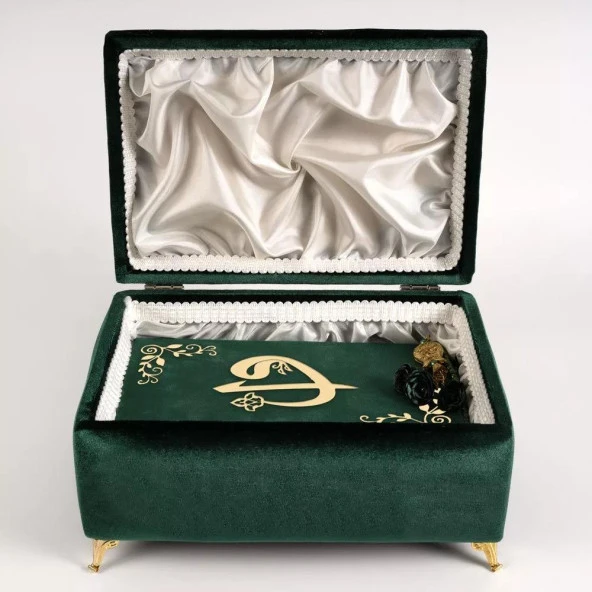 Çizgili Kutu Çeyizlik, Seccade + Tesbih + Kuran Hediye Seti (Çanta Boy, Kadife, Yeşil, Elif-Vav) - Resim 4