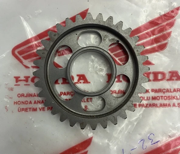Honda Titan Şanzıman Dişlisi 32 T (Orjinal) ürün görseli