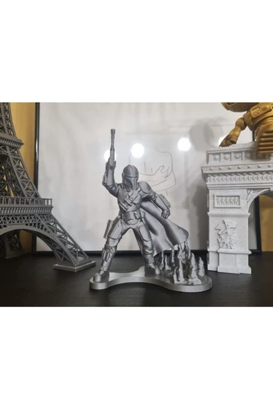 Pelerinli Mandalorian Figürü 18 cm - 1