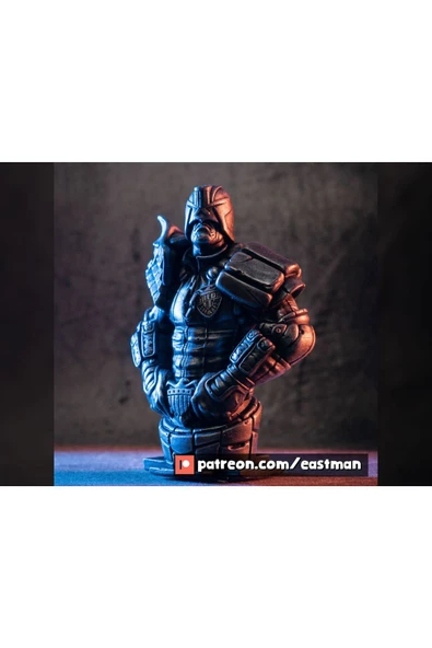 Yargıç Dredd Büstü 19 Cm