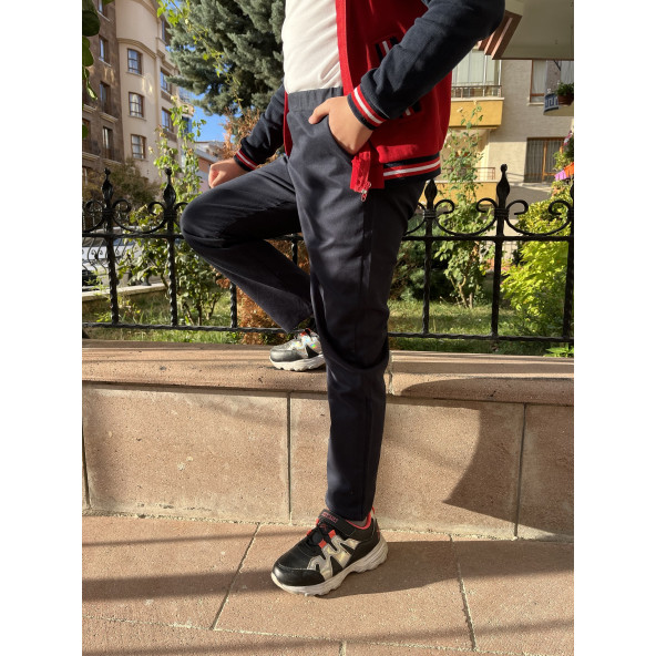 erkek çocuk lacivert okul pantolunu