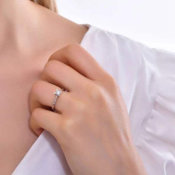 0,42Ct Pırlanta Tektaş Yüzük-14K - Resim 3