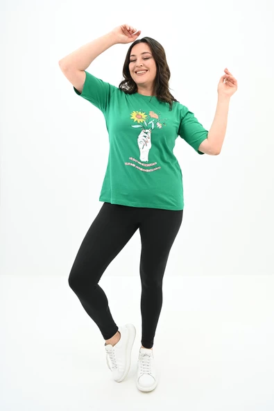 Kadın Büyük Beden Çiçek Tutan El Baskılı T-Shirt 1574-23 - 11