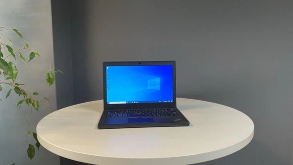 Lenovo Notebook ThinkPad X270 intel i7 7500U 8Gb 256Gb Ssd 12.5"Hd (C Laptop) 2.EL 3Ay Garanti