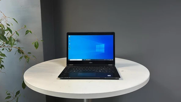 Fujıtsu LifeBook U749 Notebook i5 8265U 8Gb 256Gb M2 Ssd 14" Fhd Ips Dokunmatik (Bx Laptop) 2.EL 3Ay Garantilili Laptop ürün görseli