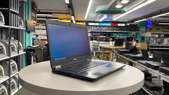 Dell 2.El Notebook Latıtude E5470 İ5 6200U 8Gb Ddr4 256Gb M2 Ssd 14'' Hd B Kalite Laptop - Resim 3