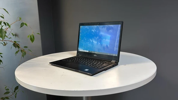 Fujıtsu LifeBook U749 Notebook i5 8265U 8Gb 256Gb M2 Ssd 14" Fhd Ips Dokunmatik (Bx Laptop) 2.EL 3Ay Garantilili Laptop - Resim 3