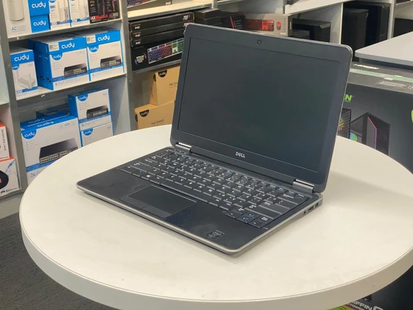 Dell Latıtude E7240 Notebook İ7 4600U 8Gb Ddr3L 256Gb Msata 12.5" Hd Sıfır Batarya C Laptop 2.El - Resim 5